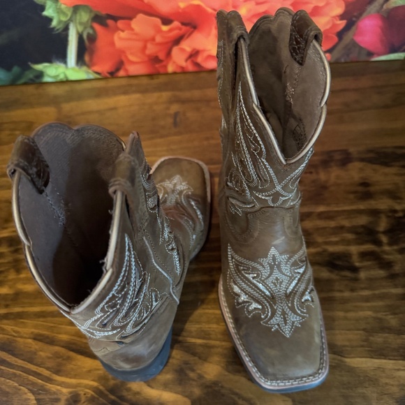 Ariat Other - Girls Ariat Western Boots